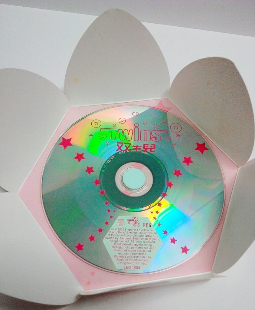 Hong Kong Twins Girl Group 蔡卓妍 鍾欣潼 Unique Box 2002 Hong Kong CD + VCD FCB935