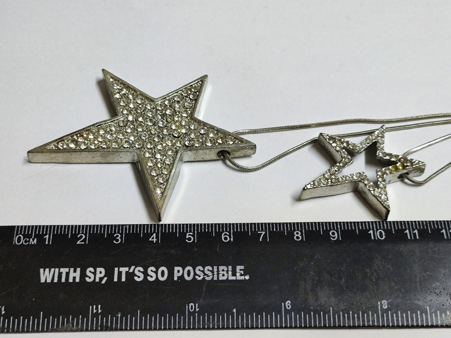 AMM68 STUNNING VINTAGE SILVER TONE 23'' NECKLACE RHINESTONE PENDANT STARS JF013