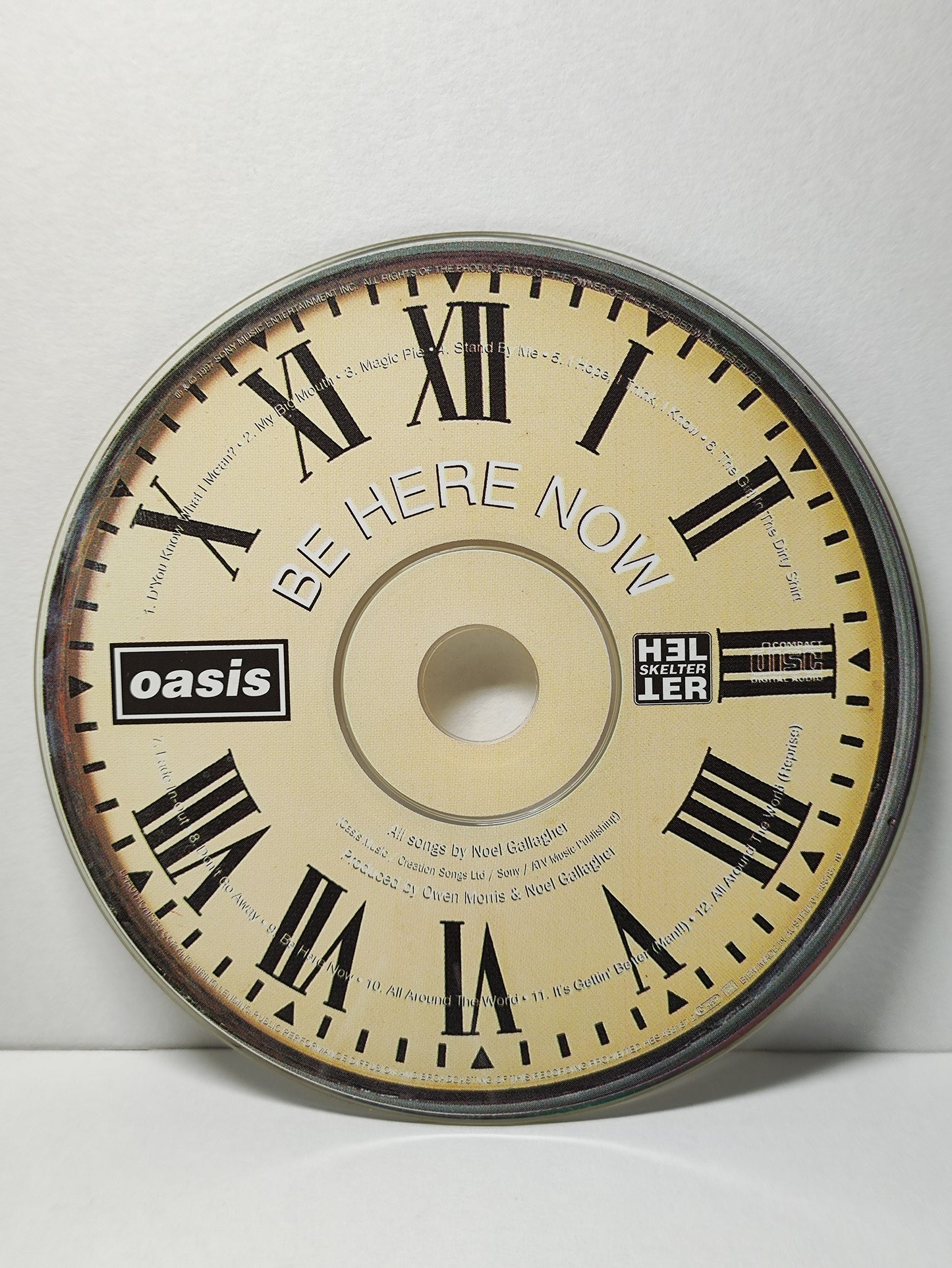 AMM25 OASIS BE HERE NOW 1997 ASIA English CD FCP012