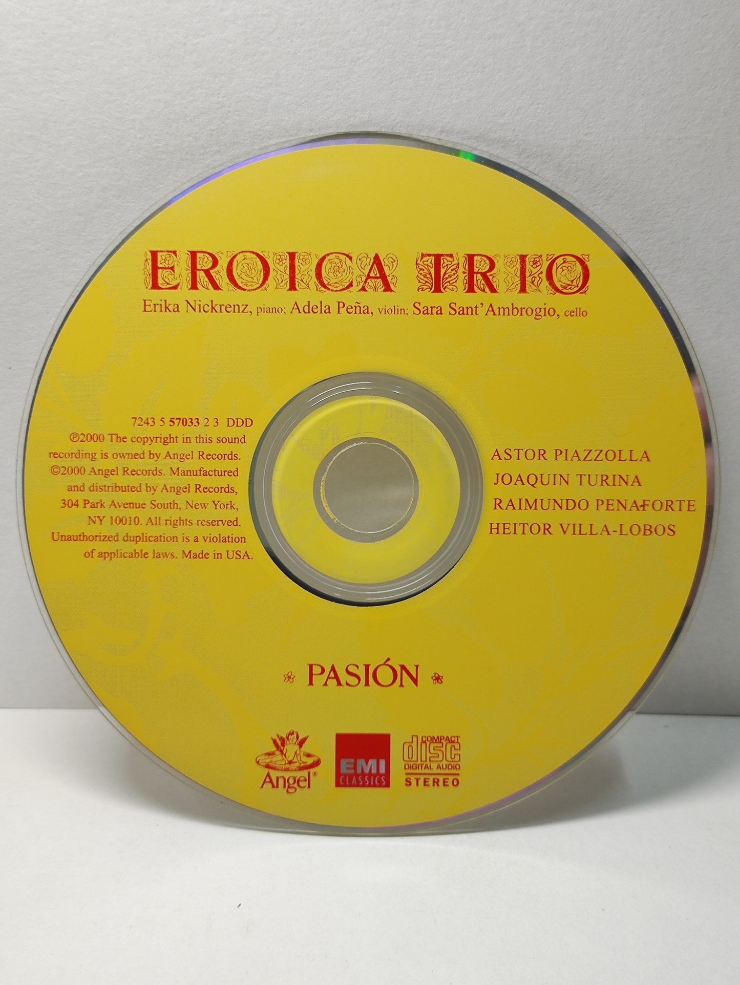 AMM25 EROICA TRIO PASIÓN ASTOR PIAZZOLLA JOAQUIN TURINA RAIMUNDO PENAFORTE HEITOR VILLA-LOBOS 2000 USA ENGLISH CD FCP287