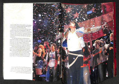 Vintage A Tribute To An Americal Icon Michael Jackson MJ 2009 Magazine (MZ032)