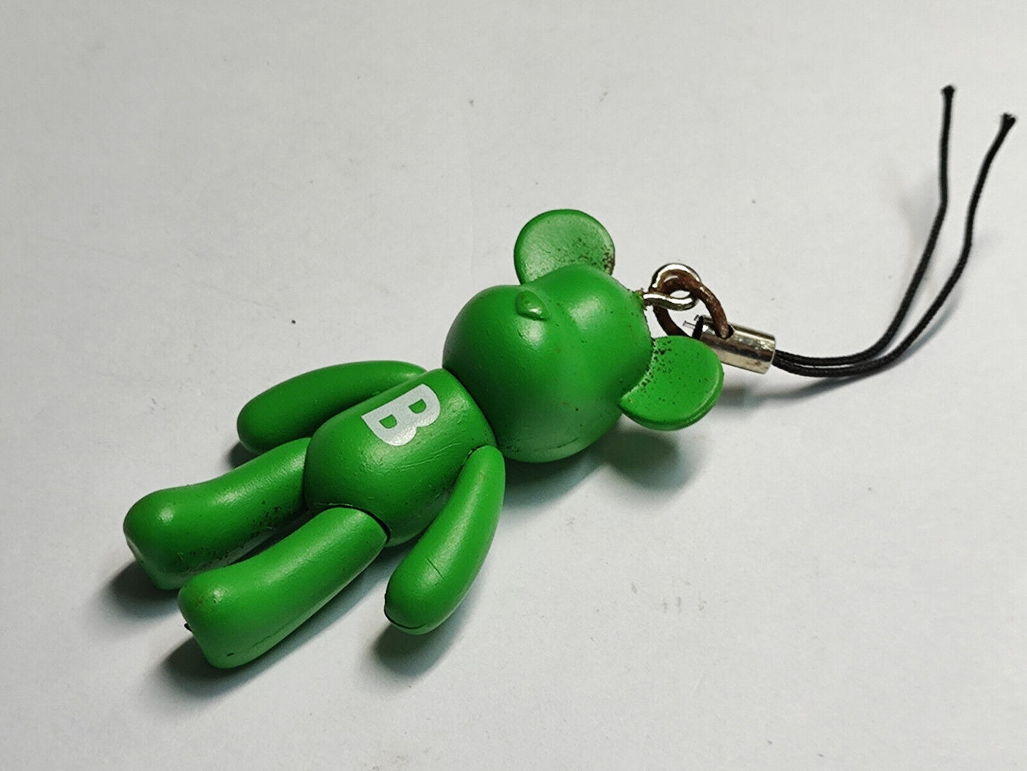 AMM68 STUNNING VINTAGE KEYCHAIN KEYRING HANDPHONE CHARM BEARBRICK GREEN (JF076)