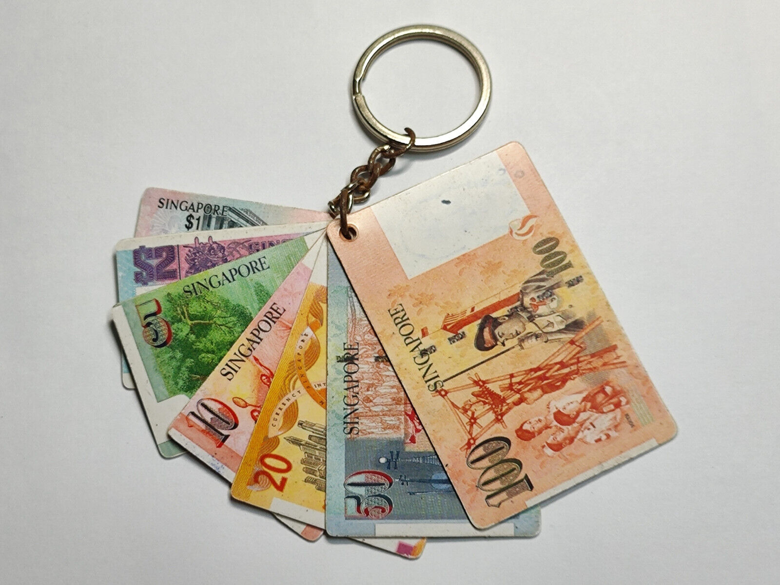 AMM68 VINTAGE KEYCHAIN KEYRING SINGAPORE MINI BANKNOTES (JF094)