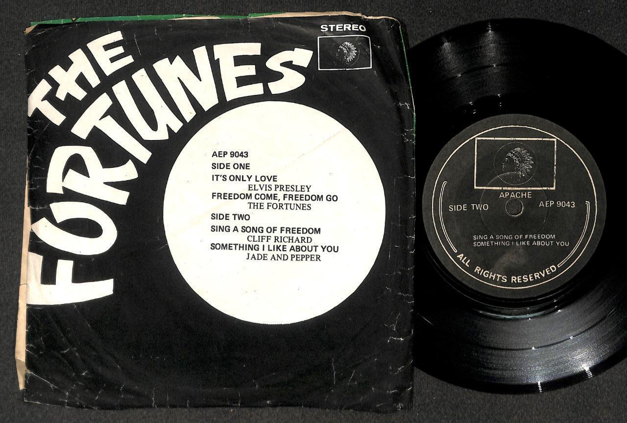 The Fortunes Elvis Presley Compil Mega Rare Singapore Cover & Label 7" EEP1588