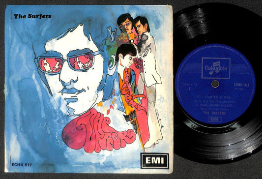 Singapore The Surfers Sings Bee Gee & Beatles Songs  EP CEP3048