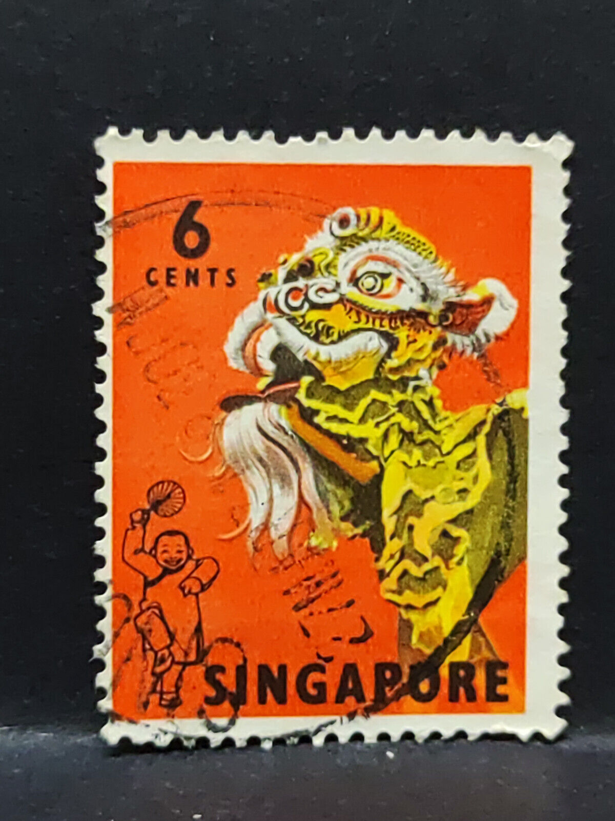 AMM68 Singapore Lion Dance 6 cents Used Stamp (SA049)