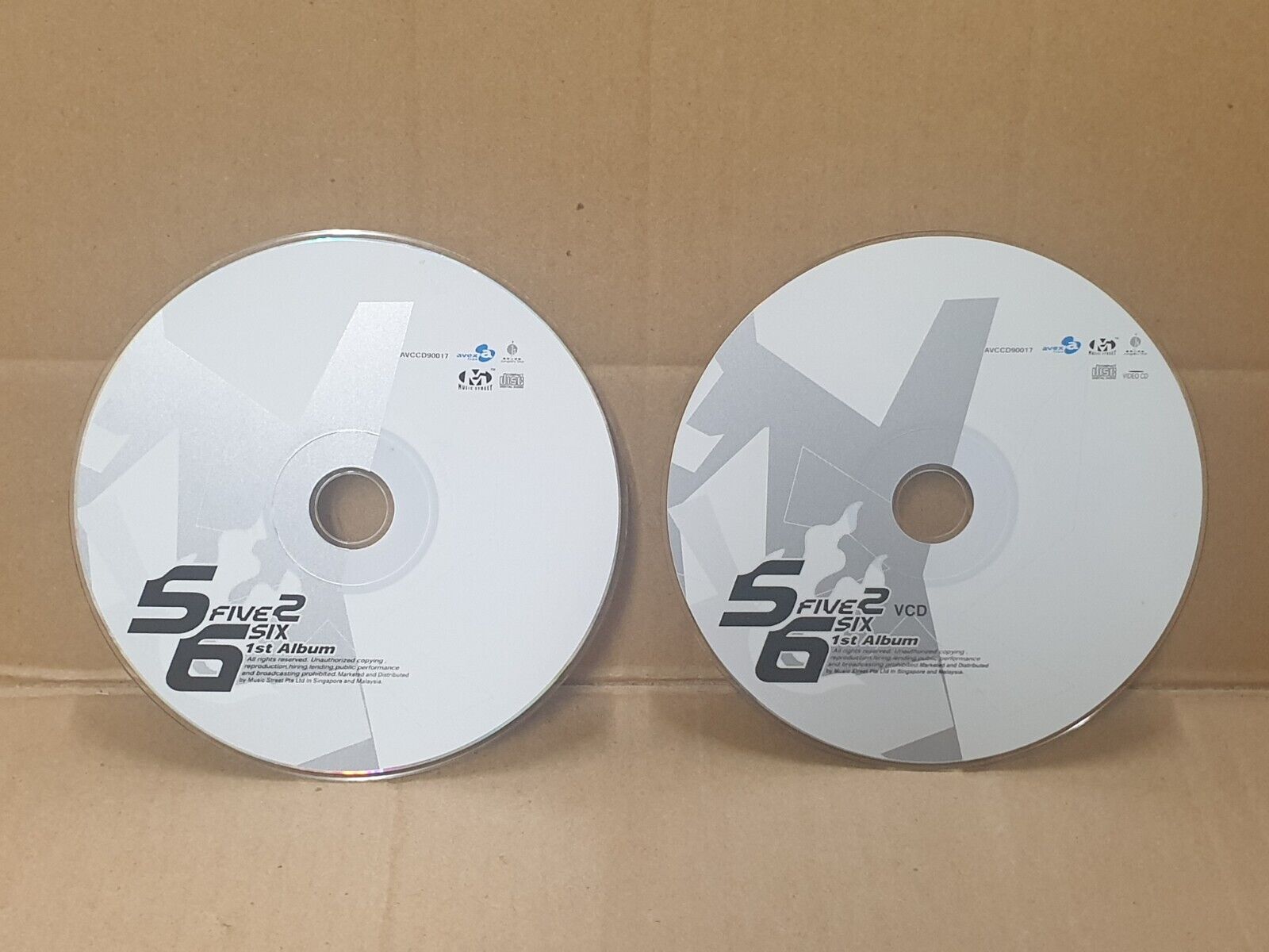 Taiwan 5566 孙协志 王仁甫 1st Album 2002 Singapore Chinese CD + Video VCD (FCS10176)