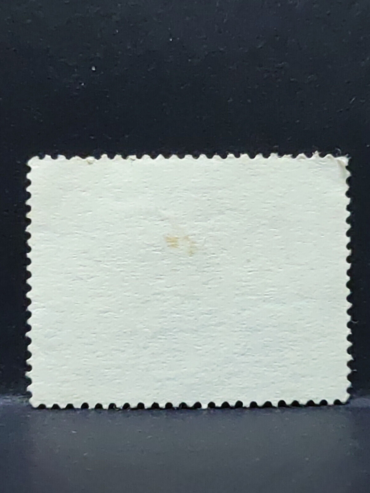 AMM68 Singapore Fish 10 cents Used Stamp (SA009)