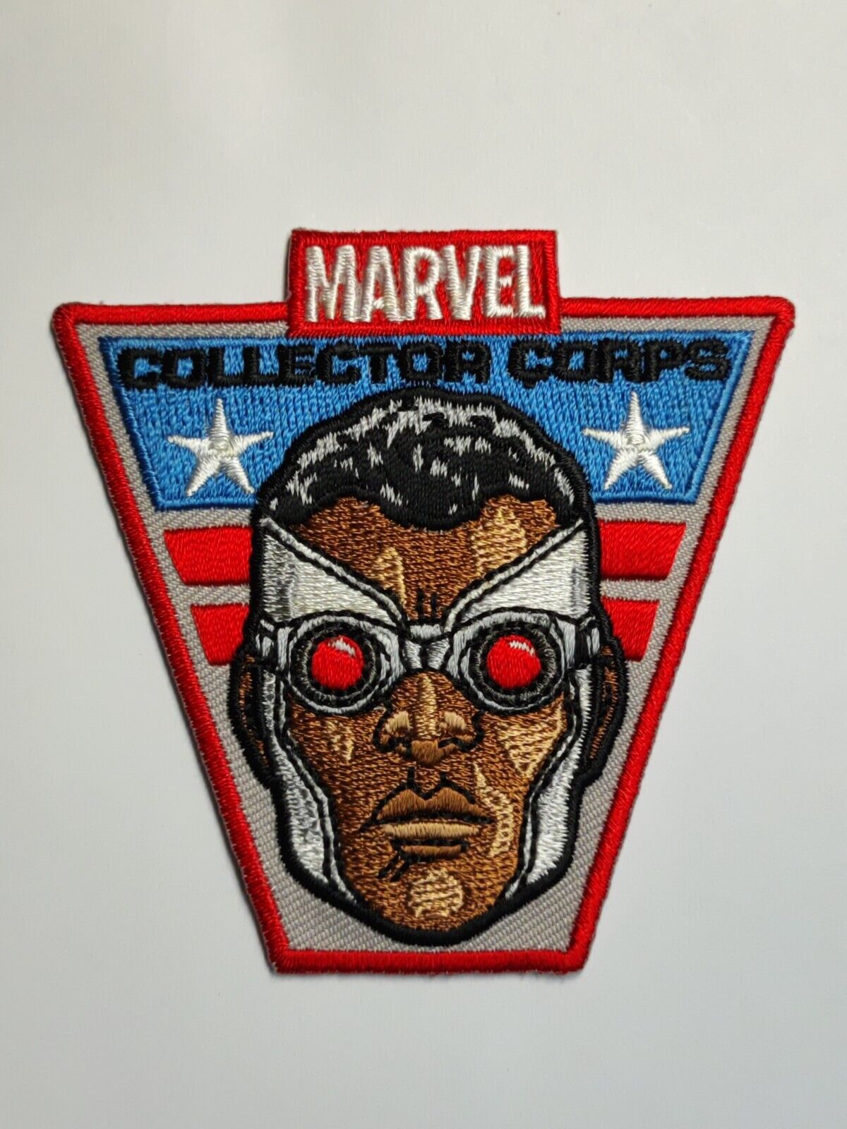 AMM68 MARVEL FUNKO FALCON COLLECTOR CORPS SEWING CLOTH BADGE (JF042)