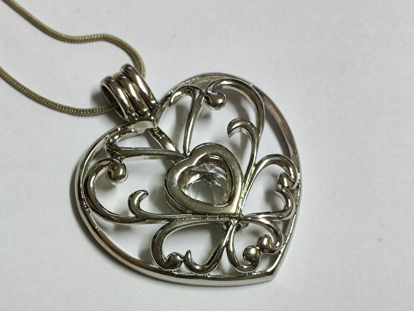 AMM68 STUNNING VINTAGE SILVER TONE 16'' NECKLACE PENDANT LOVE HEART (JF014)