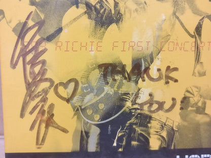 Taiwan Richie Ren Xian Qi 任贤齐 1999 HK Rare Autograph Chinese 2x VCD FCB1617