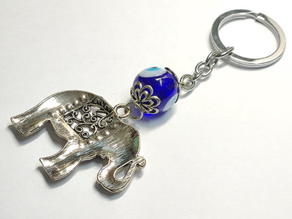 AMM68 STUNNING VINTAGE KEYCHAIN KEYRING SILVER TONE BANGKOK ELEPHANT (JF065)