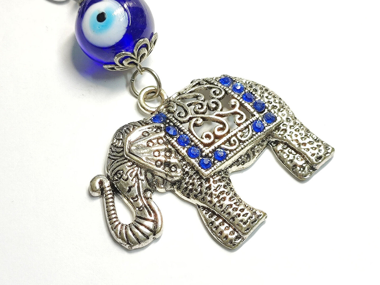 AMM68 STUNNING VINTAGE KEYCHAIN KEYRING SILVER TONE BANGKOK ELEPHANT (JF065)