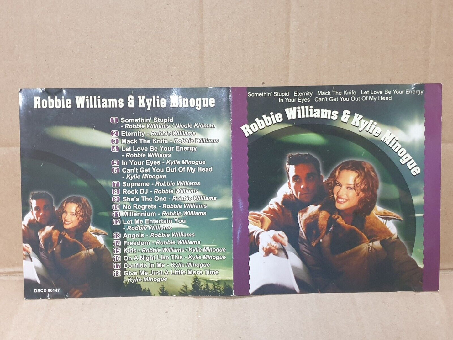 Robbie Williams & Kylie Minogue On Cover Only Singapore English CD (FCS10211)