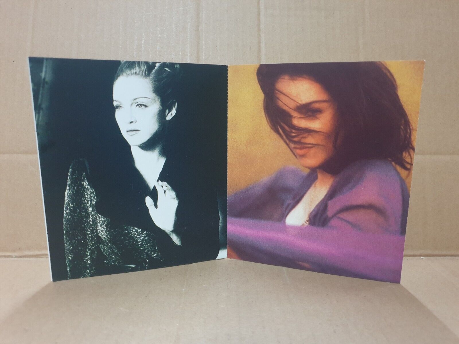 Madonna Ray Of Light 5x Photo Postcards  (FCS10209)