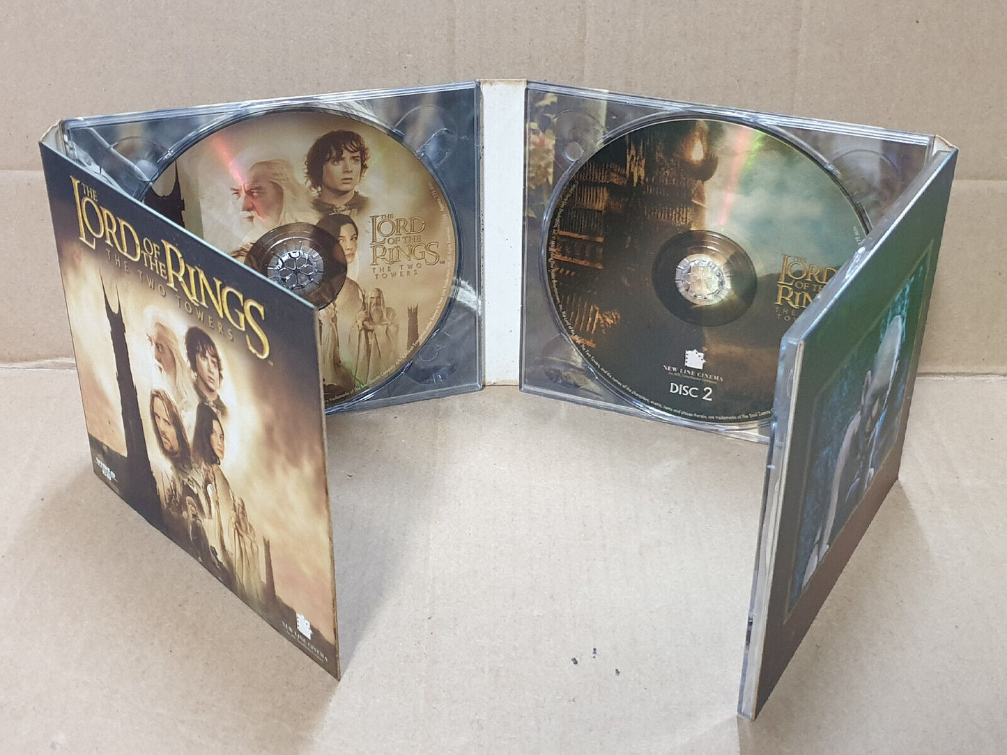 The Lord of The Rings The 2 Towers Singapore Video 3x VCD (FCB2545) E