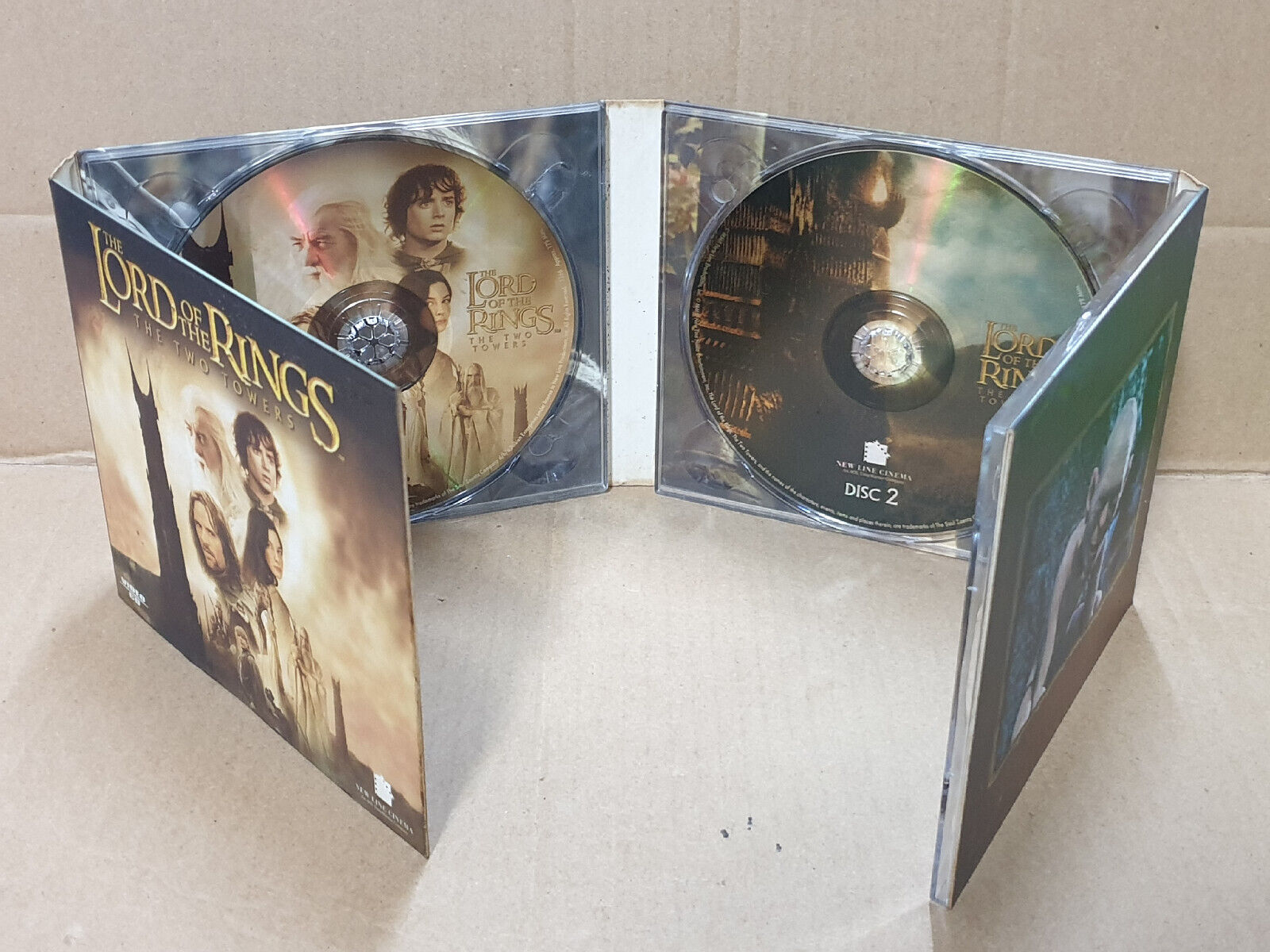 The Lord of The Rings The 2 Towers Singapore Video 3x VCD (FCB2545) E