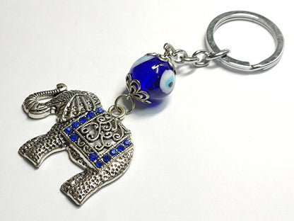 AMM68 STUNNING VINTAGE KEYCHAIN KEYRING SILVER TONE BANGKOK ELEPHANT (JF065)