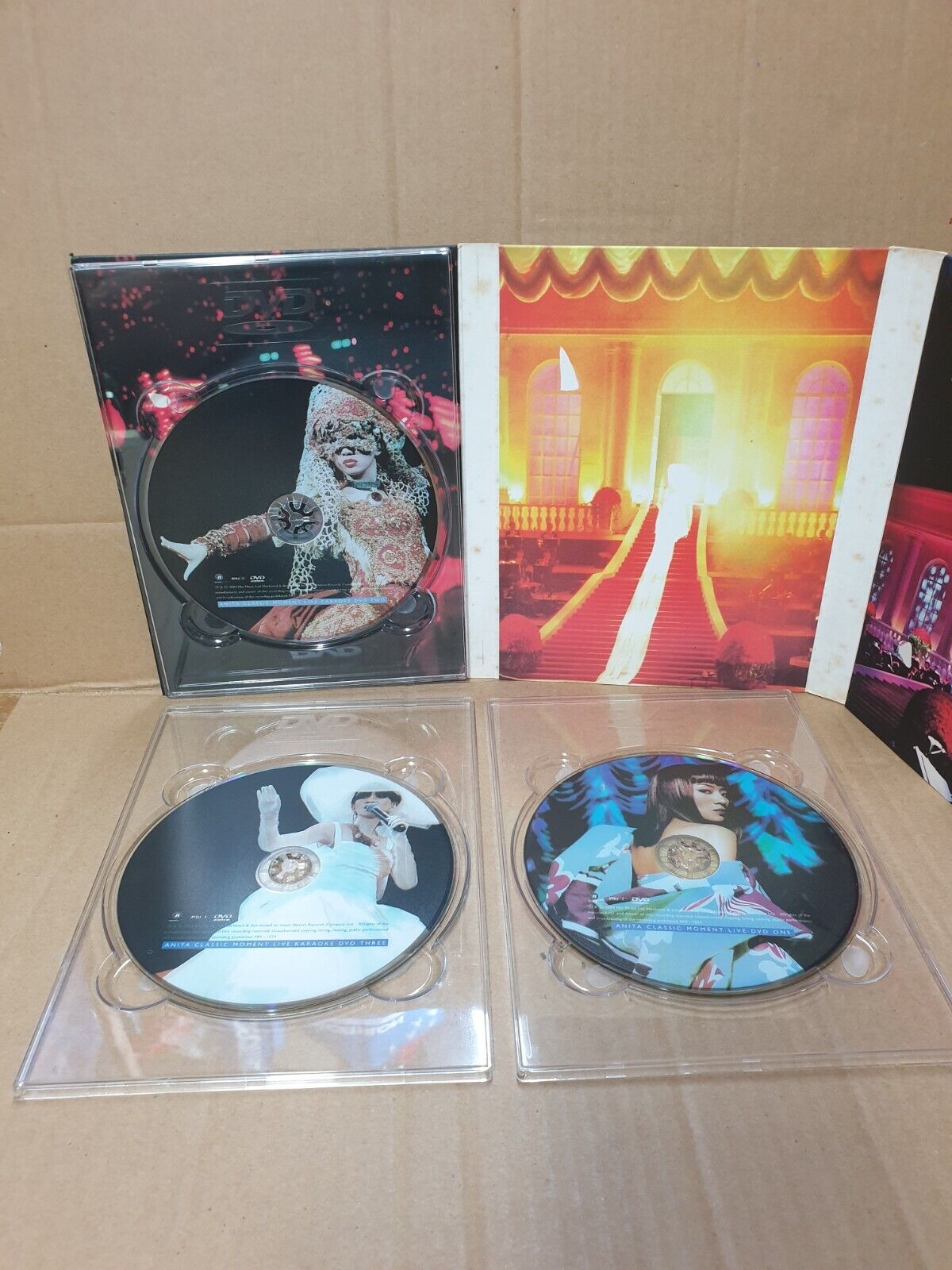 Hong Kong Anita Mui 梅艳芳 经典金曲演唱会 2004 Karaoke Chinese Gold 3x DVD (FCB2438)
