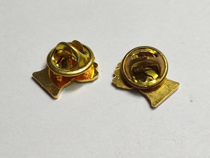 AMM68 PIN BADGE X2 (JF123)