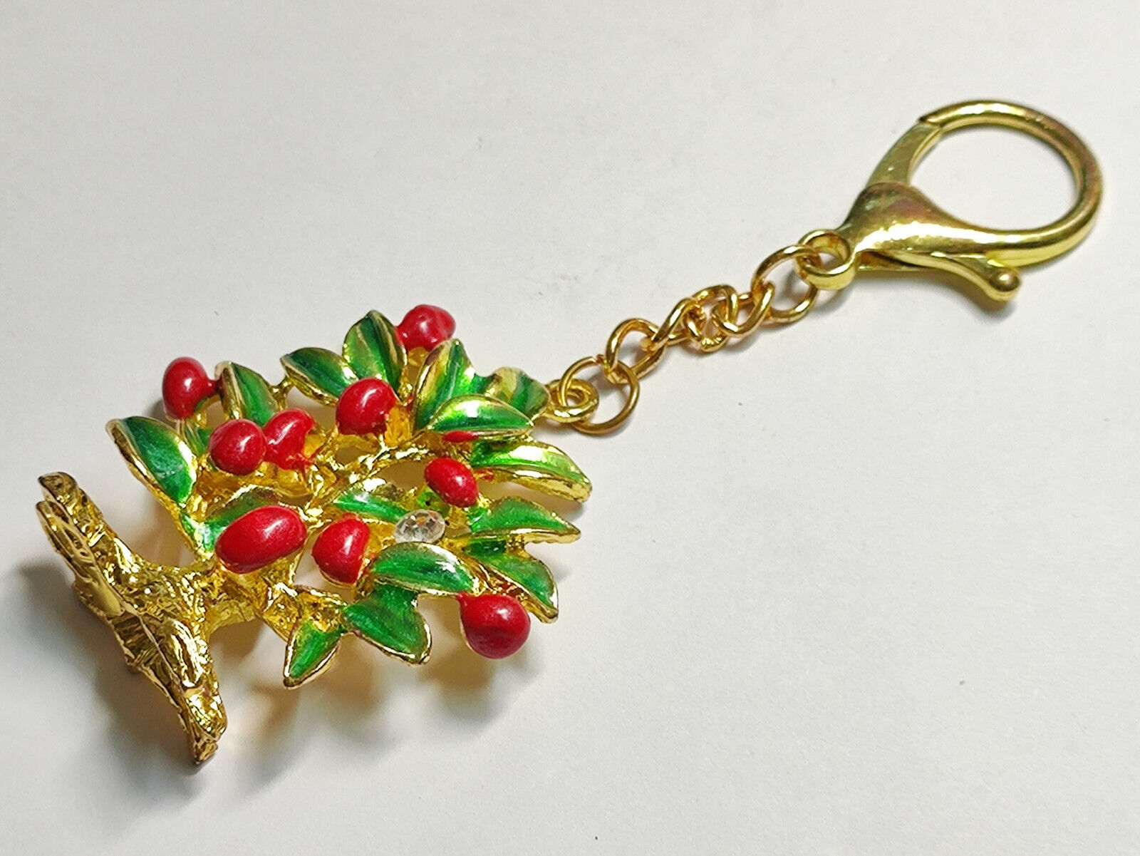 AMM68 STUNNING VINTAGE KEYCHAIN KEYRING GOLD TONE TOMATO PLANT FORTUNE (JF066)