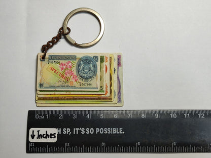 AMM68 VINTAGE KEYCHAIN KEYRING SINGAPORE MINI BANKNOTES (JF095)