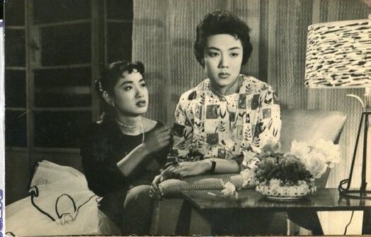 50's HK Actress Nan Hong 南紅 He JiaLing 何嘉玲 Pretty Woman Photo Not Postcard PC373