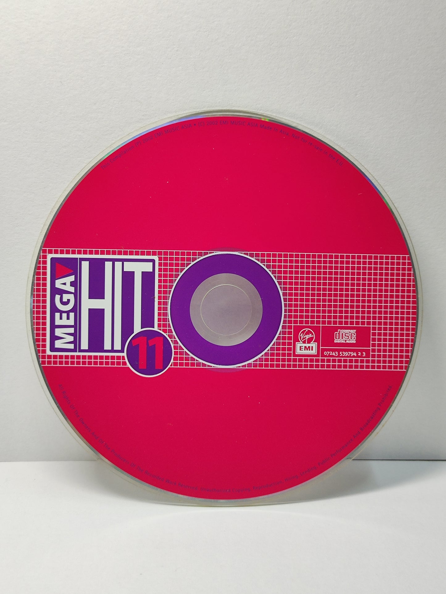 AMM25 MEGA HIT 11 BRITNEY SPEARS KYLIE MINOGUE NSYNC BLUE 2002 ASIA English CD FCP051