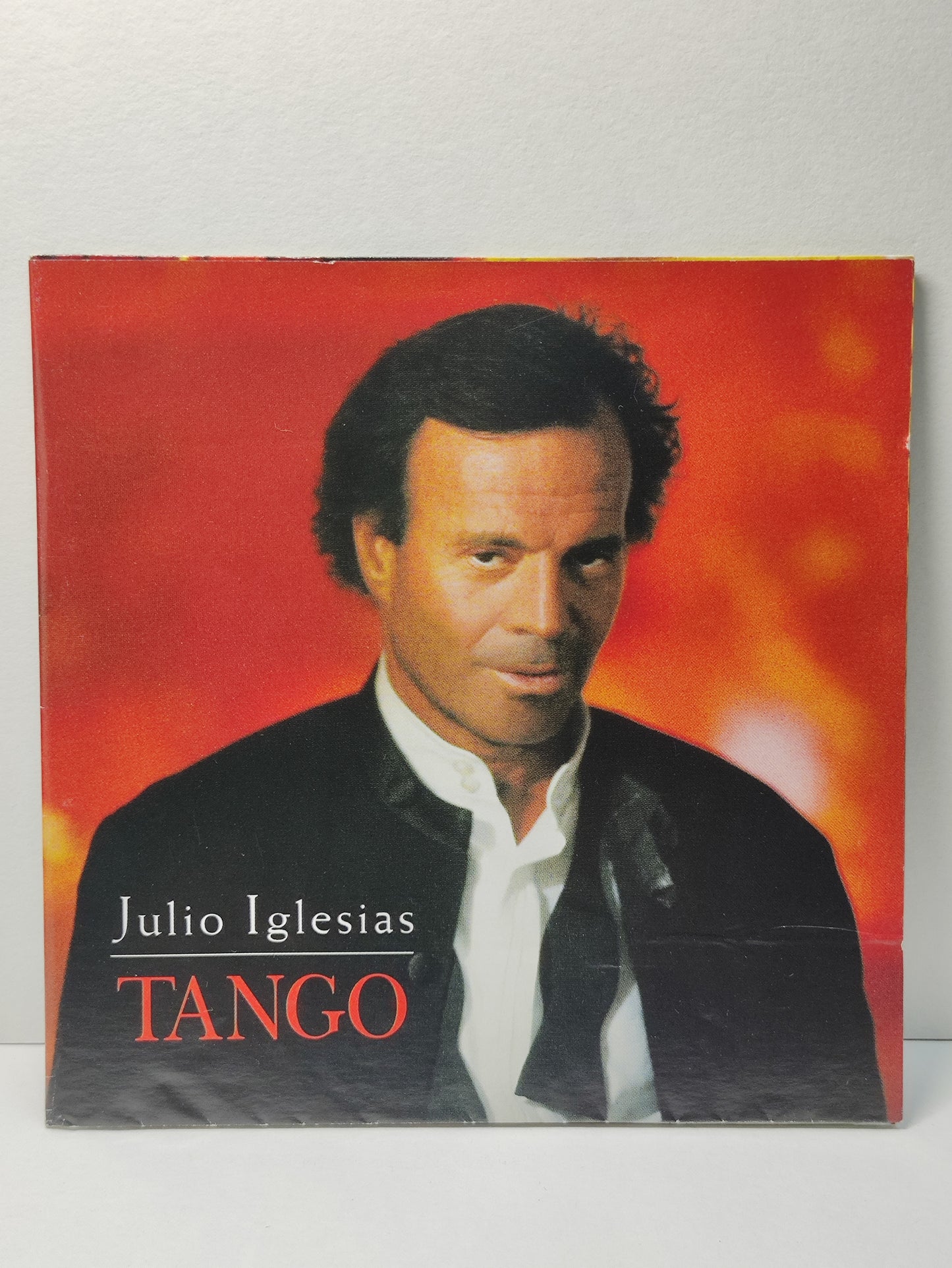 AMM25 JULIO LGESIAS TANGO LA CUMPARSITA 1996 AUSTRIA English 2x CD FCP078
