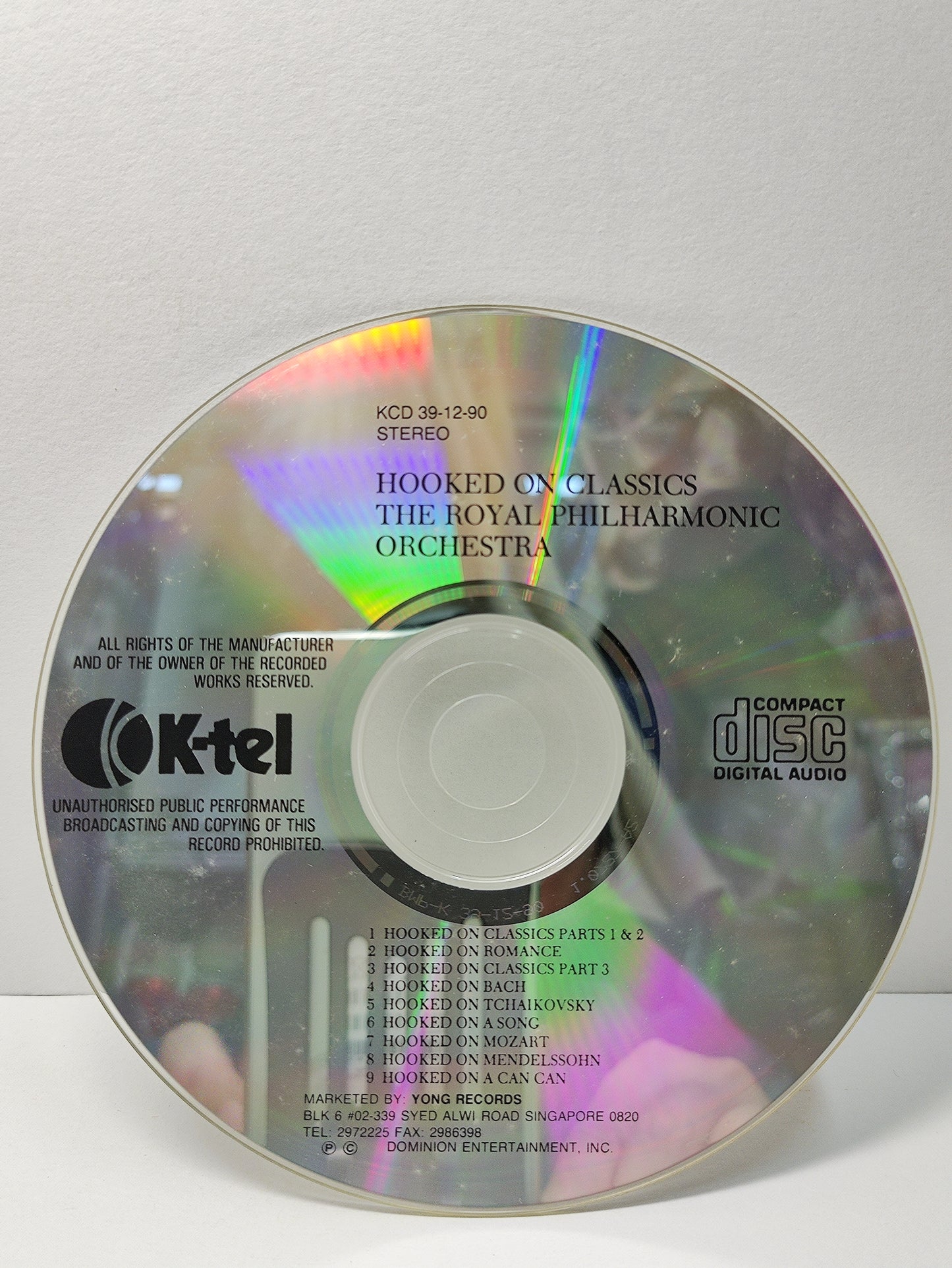 AMM25 HOOKED ON CLASSICS THE ROYAL PHILHARMONIC ORCHESTRA INSTRUMENTAL MUSIC SINGAPORE ENGLISH CD FCP131