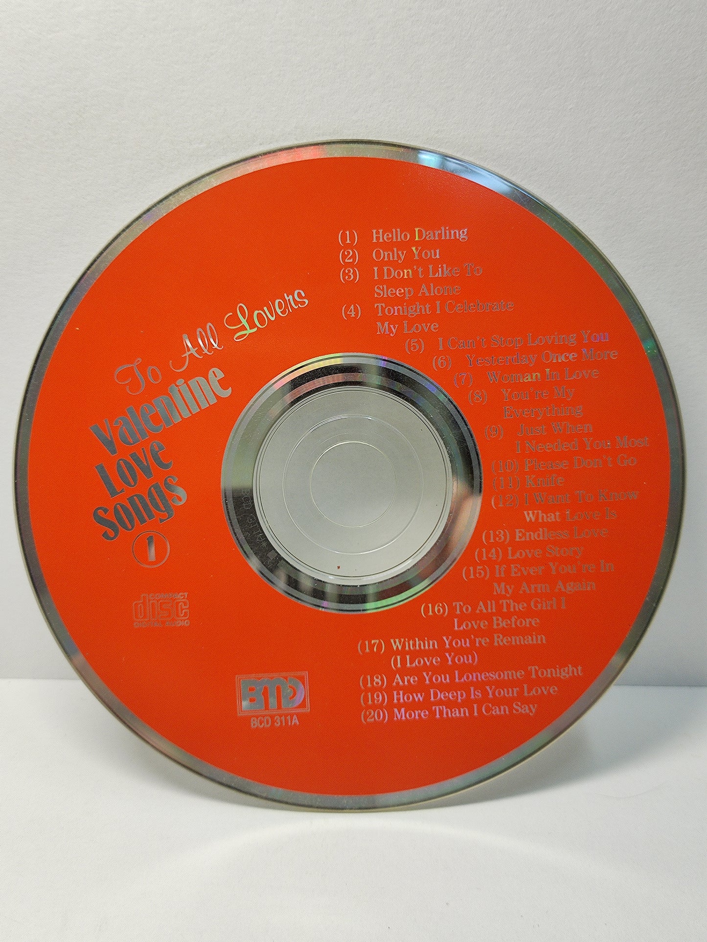 AMM25 TO ALL LOVERS VALENTINE LOVE SONGS 1 & 2 BECAUSE I LOVE YOU THE ONE YOU LOVE SINGAPORE ENGLISH 2x CD FCP176