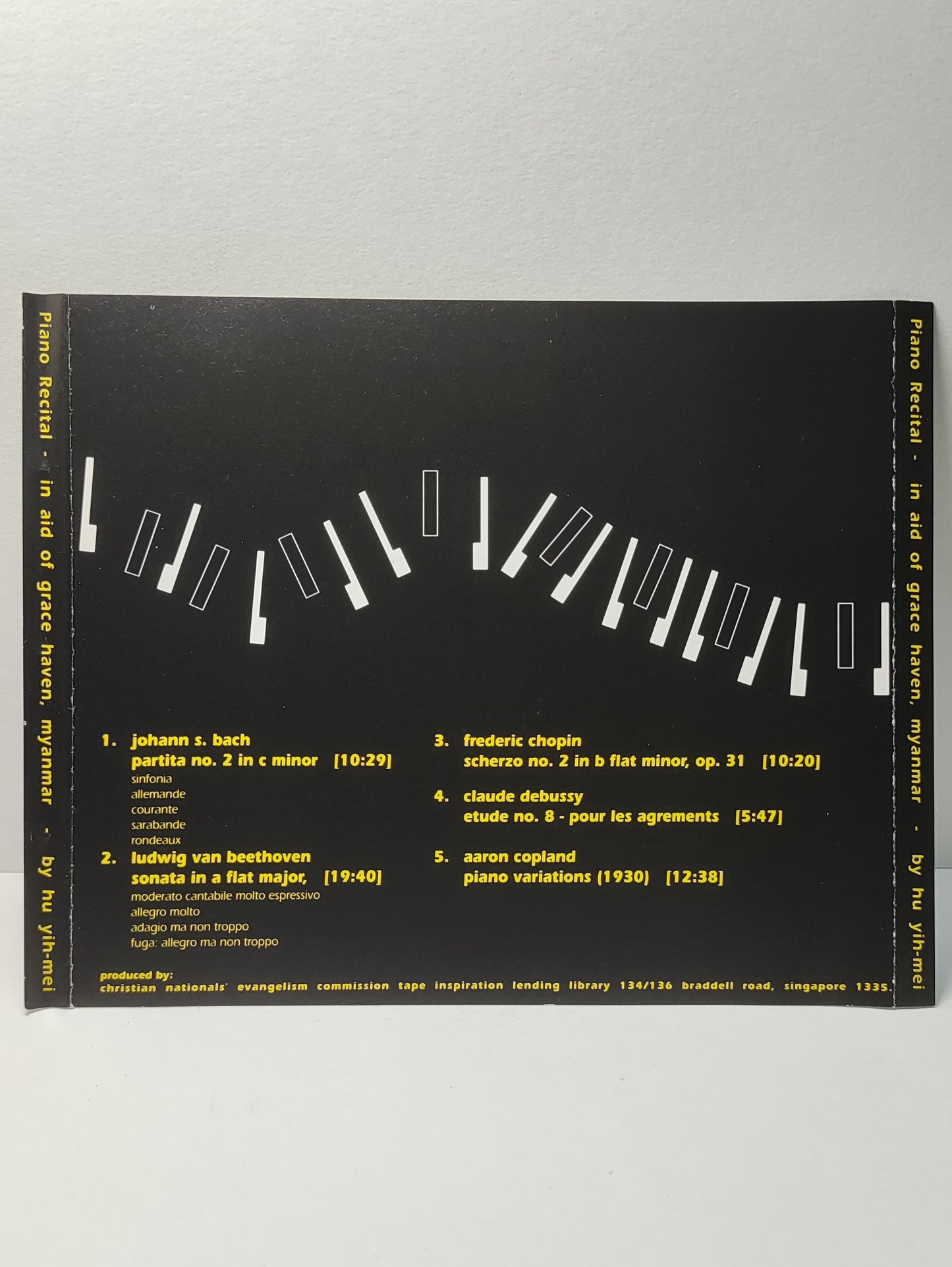 AMM25 PIANO RECITAL IN AID OF GRACE HAVEN MYANMAR BY HU YIH-MEI SINGAPORE ENGLISH CD FCP205