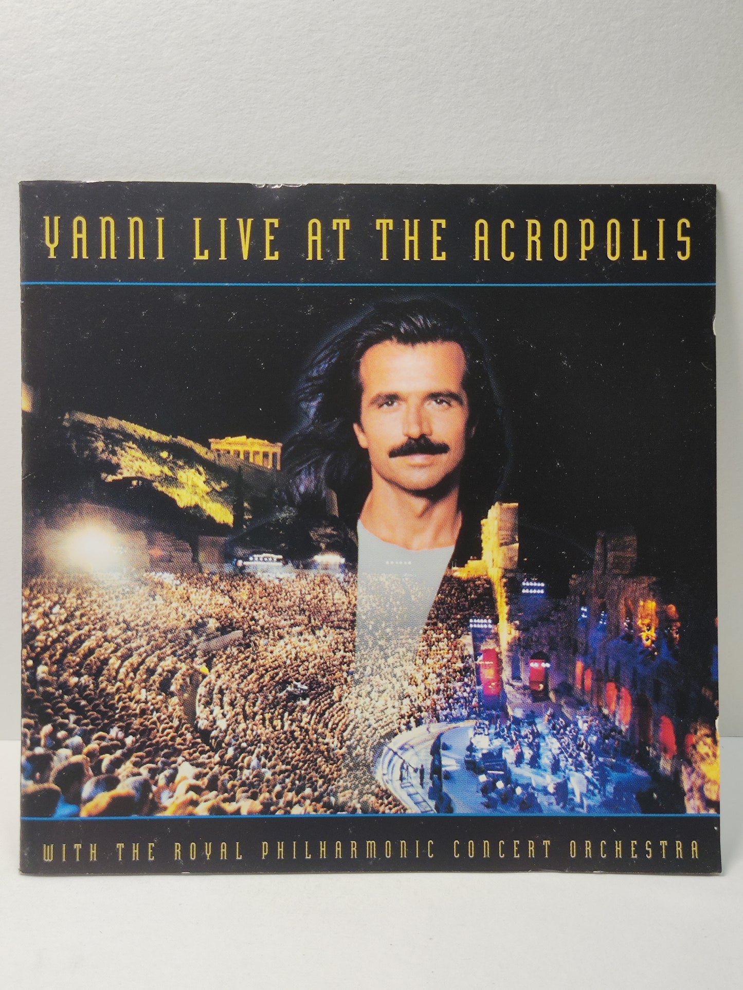 AMM25 YANNI LIVE AT THE ACROPOLIS WITH THE ROVAL PHILHARMONIC CONCERT ORCHESTRA 1994 FRANCE ENGLISH CD FCP236